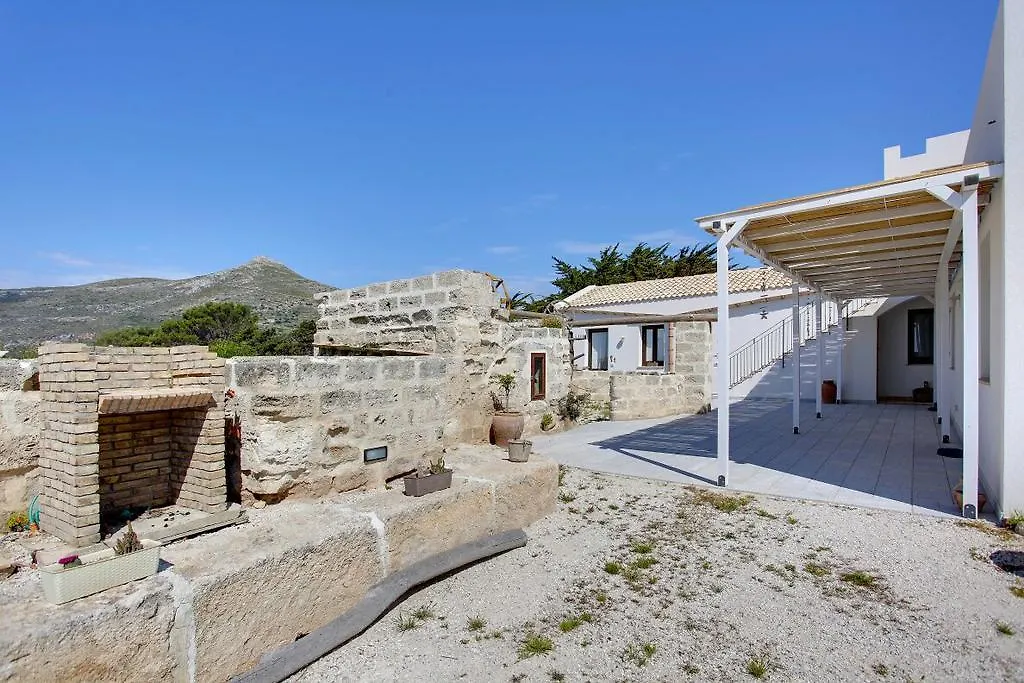 Casa Vacanze Senia Del Rais Favignana Italia
