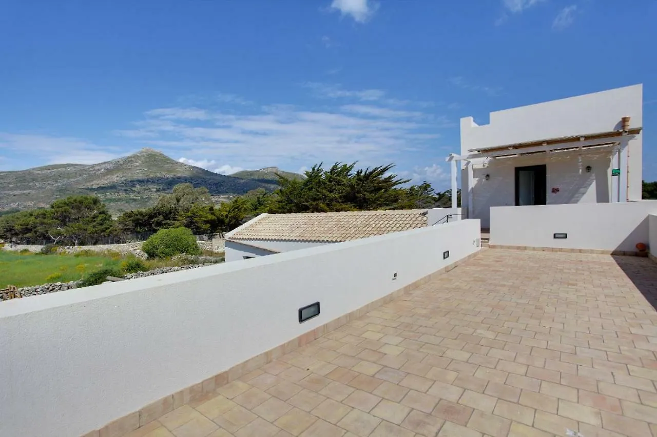 Casa Vacanze Senia Del Rais Favignana Italia